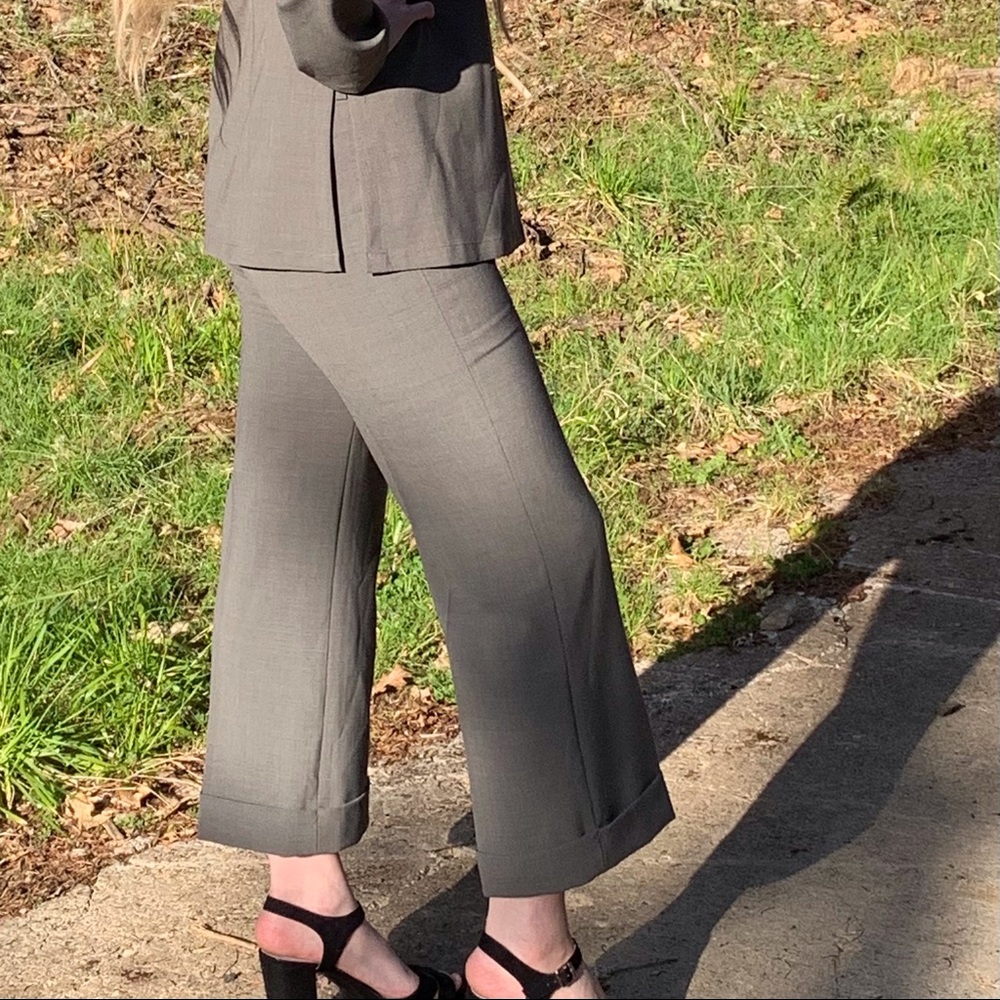Theory Grey Pantsuit Lycra/Wool Pant & Jacket M 8 - Picture 2 of 16